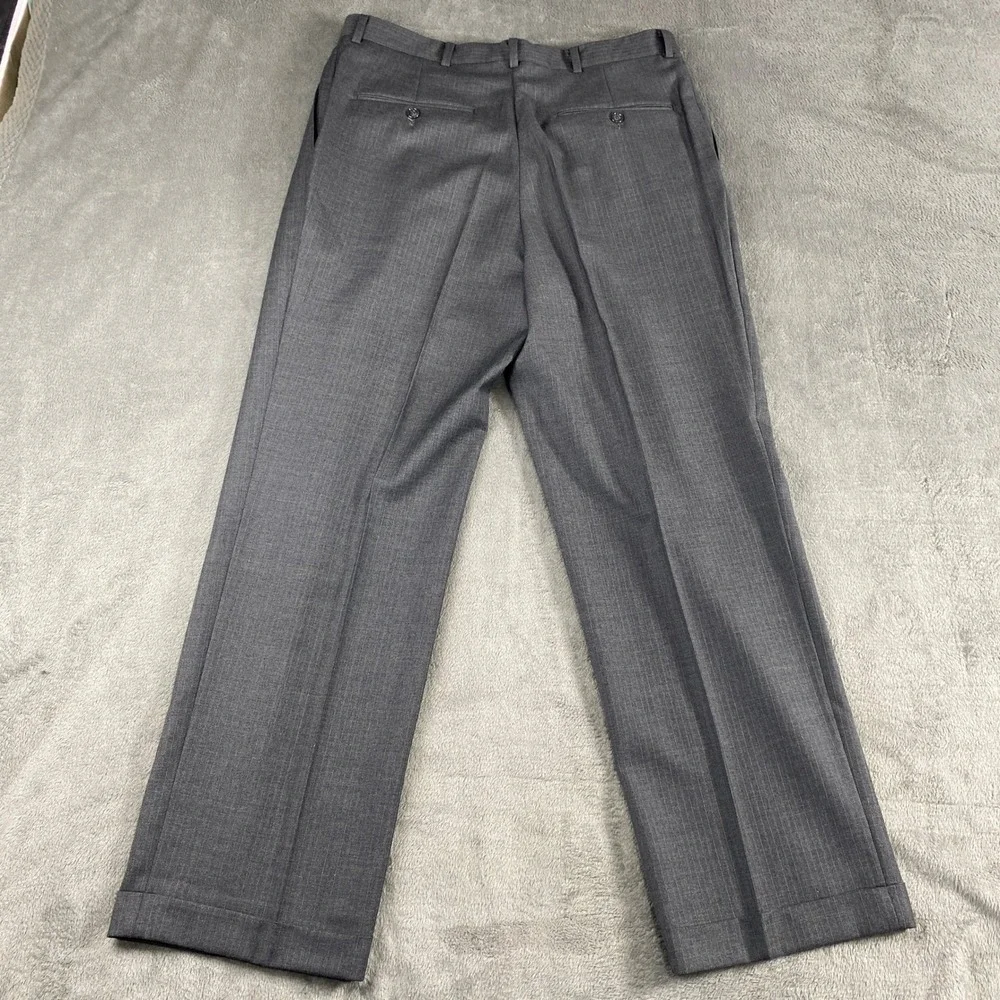 Hickey Freeman Saks Fifth Suit Mens 40R Gray Wool Pinstripe 2-Button Preppy USA‎